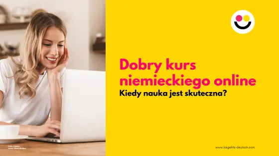 Zadowolona kobieta korzysta z kursu niemieckiego online na laptopie